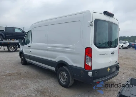 2018 Ford Transit-250 z USA, uszkodzony, nr VIN 1FTYR2CM1JKA85343